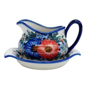 Sauce boat with a tray (A37 D12)