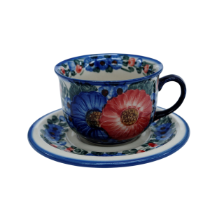 Cup and saucer (A44 D12)