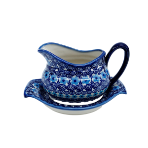 Sauce boat with a tray (A37 D98)