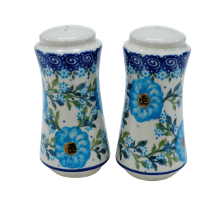 Salt and pepper shakers (A16 D58)