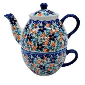 Teapot with a cup (A347 D83)