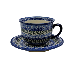 Cup and saucer (A44 D75)