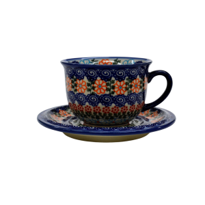 Cup and saucer (A44 D35)
