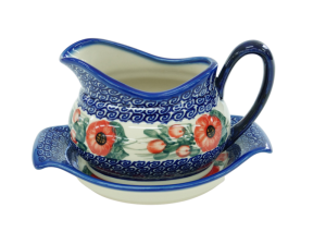 Sauce boat with a tray (A37 D15)