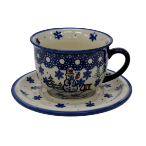 Cup and saucer (A44 D33)