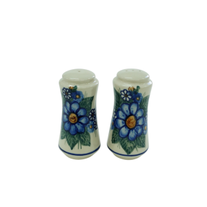 Salt and pepper shakers (A16 D7)