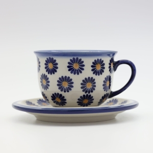 Cup and saucer (A44 D41)  