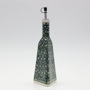 Olive oil bottle (A539 D49)      