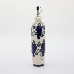 Olive oil bottle (A539 D9)  