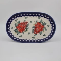 Authentic Polish pottery oval platter from Bolesławiec – perfect for serving appetizers, meats, and side dishes.