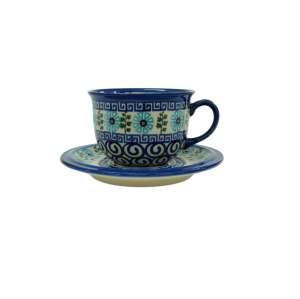 Cup and saucer (A44 D38)