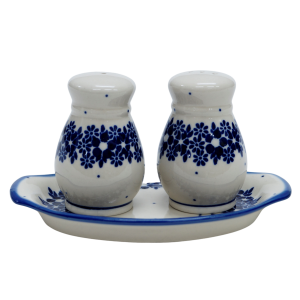 Salt and pepper shakers (A12 D51)