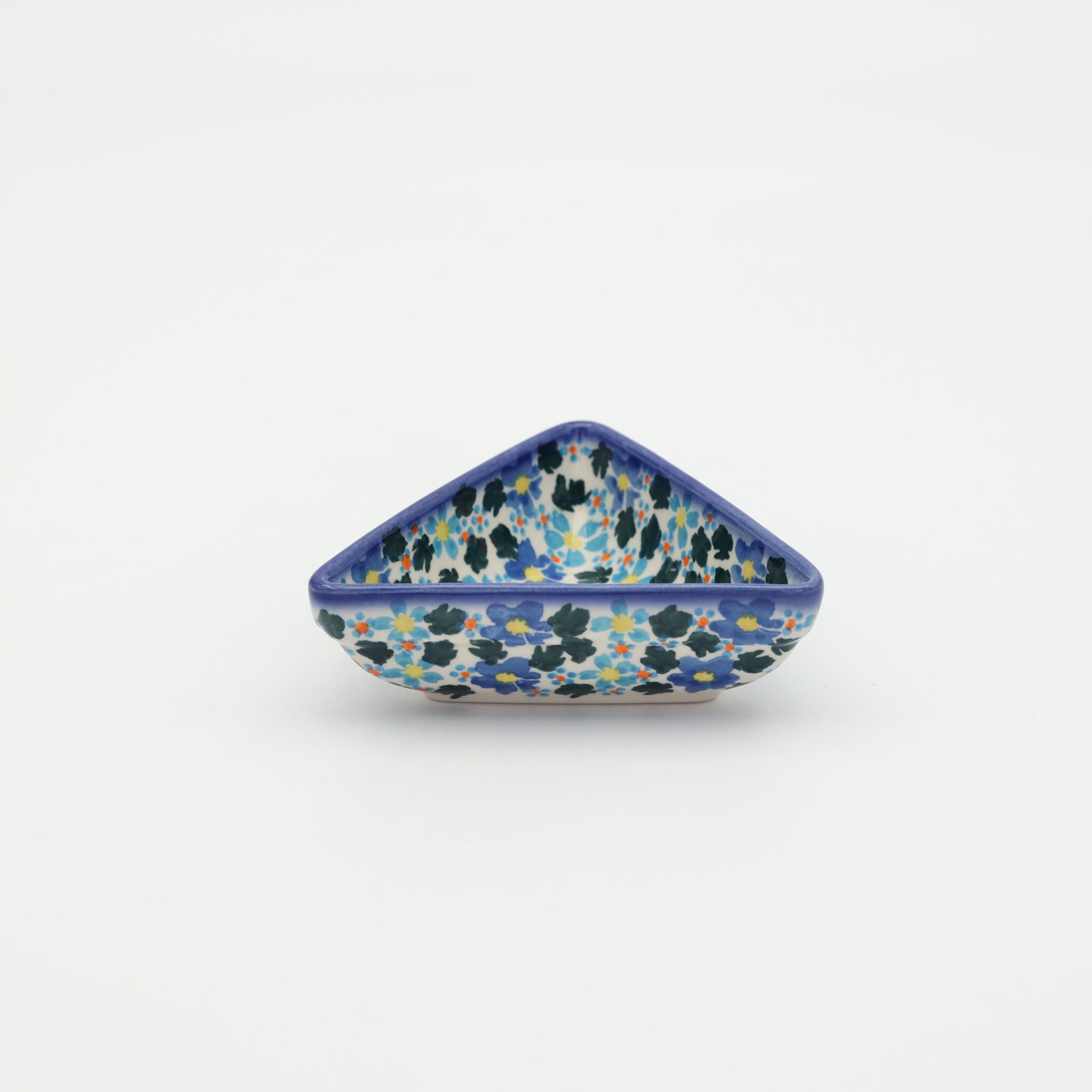 Small triangle bowl