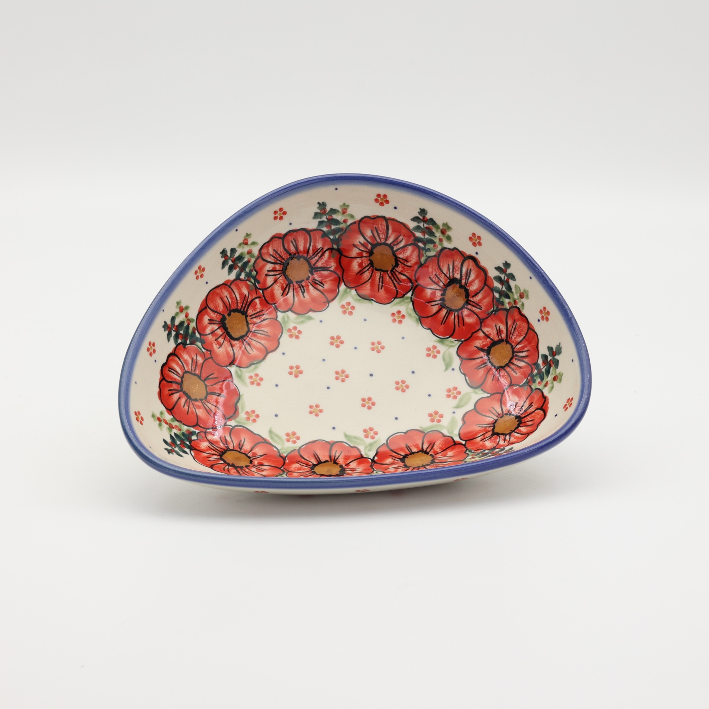 Handcrafted Bolesławiec ceramic bowl.
